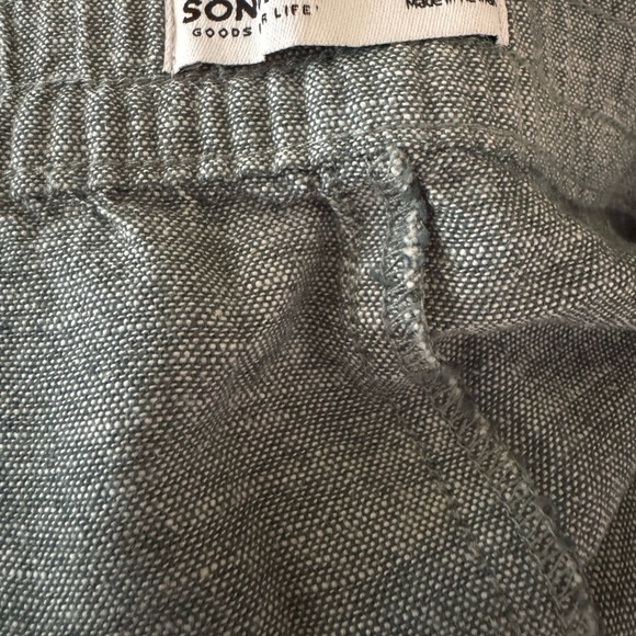 Sonoma Shorts with front and back pockets size xl - Picture 3 of 4